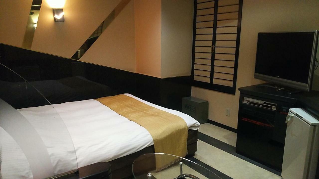 Hotel Sting Tokio Buitenkant foto
