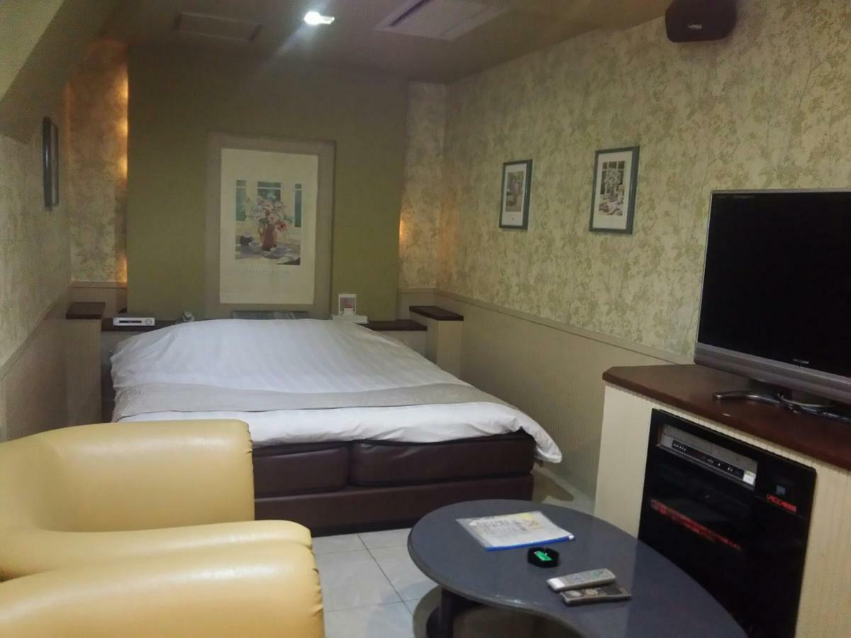 Hotel Sting Tokio Buitenkant foto